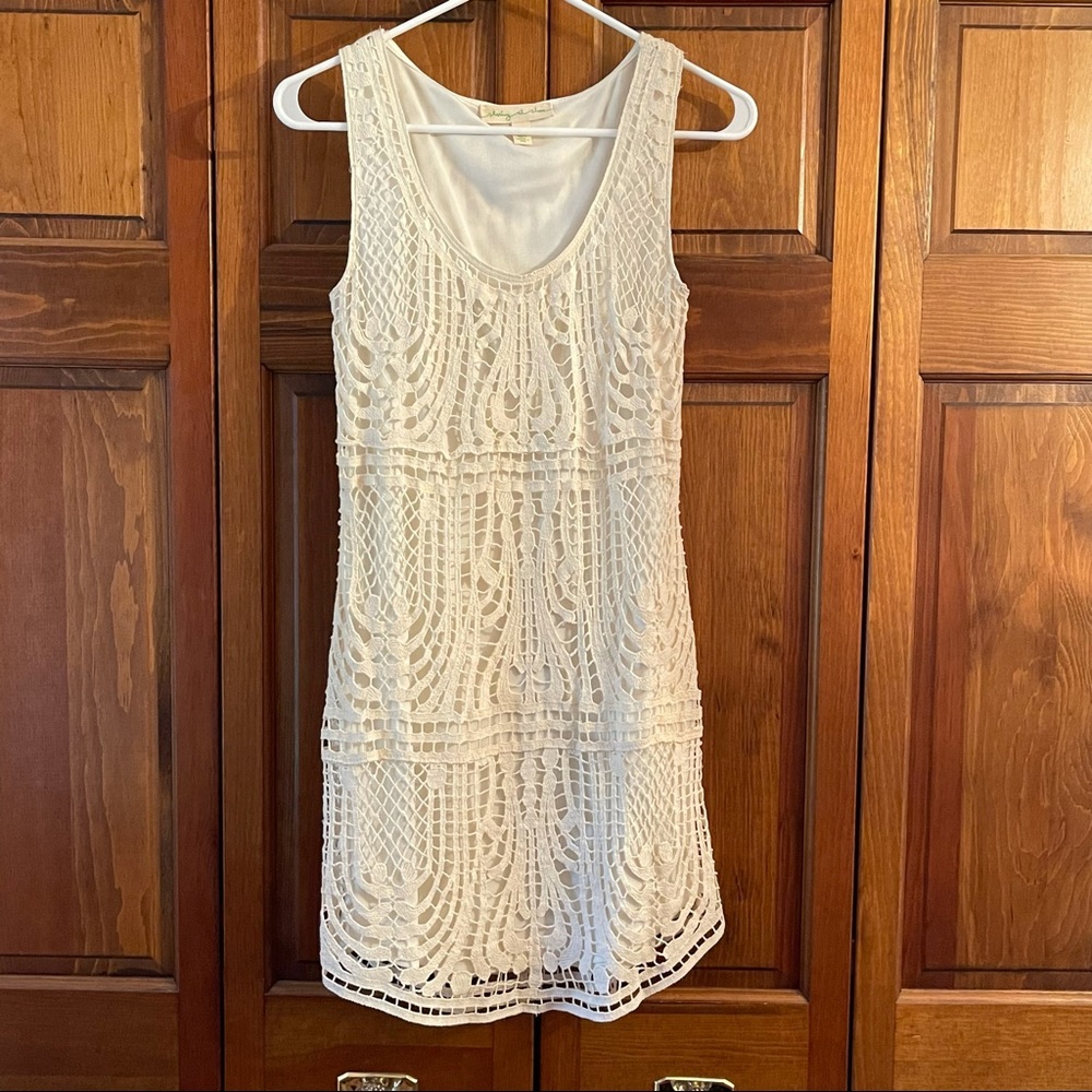Staring at Stars size 4 cream crochet dress